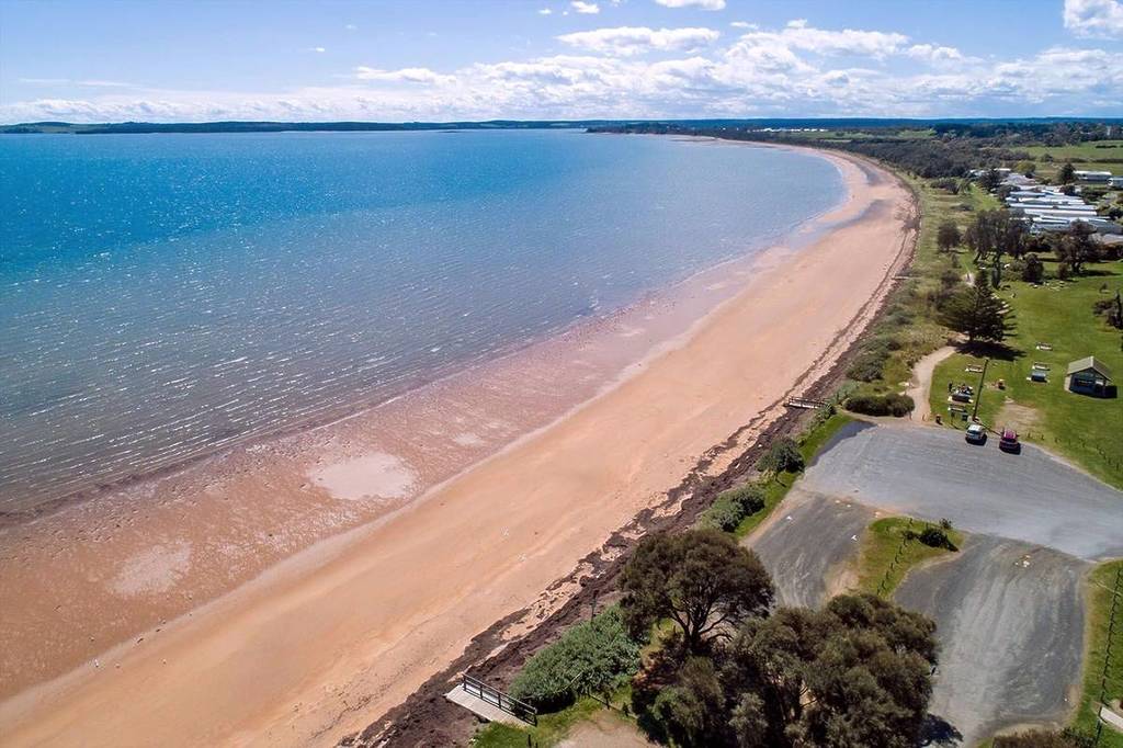 coronet bay