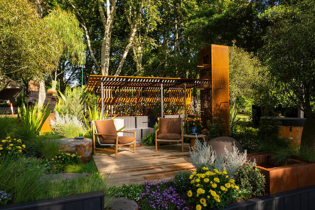 garden display at the Melbourne International Flower and Garden Show