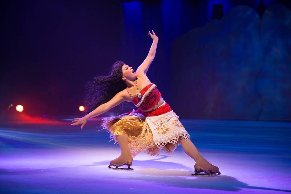 Moana skating in Disney on Ice