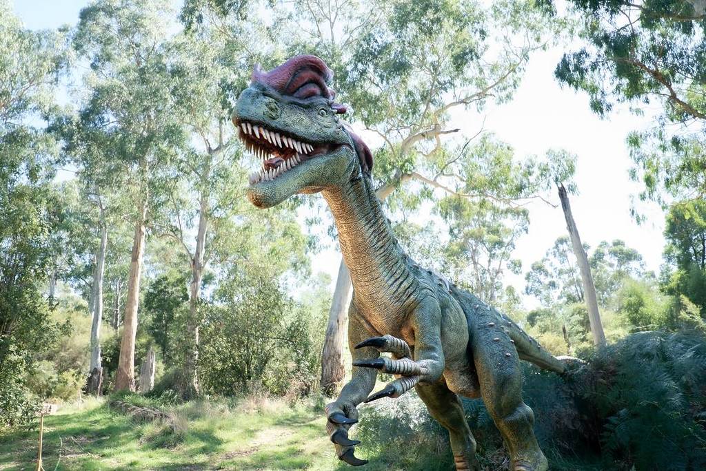 green dinosaur animatronic at Healesville Sanctuary