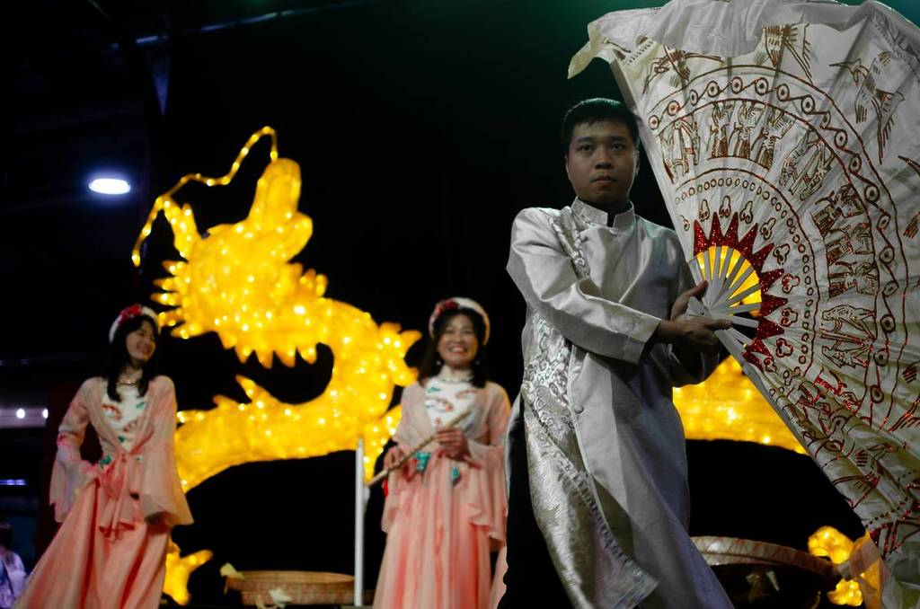 performers at Hawker 88 Night Market
