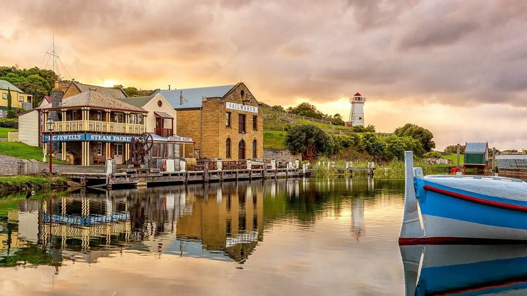 warrnambool victoria