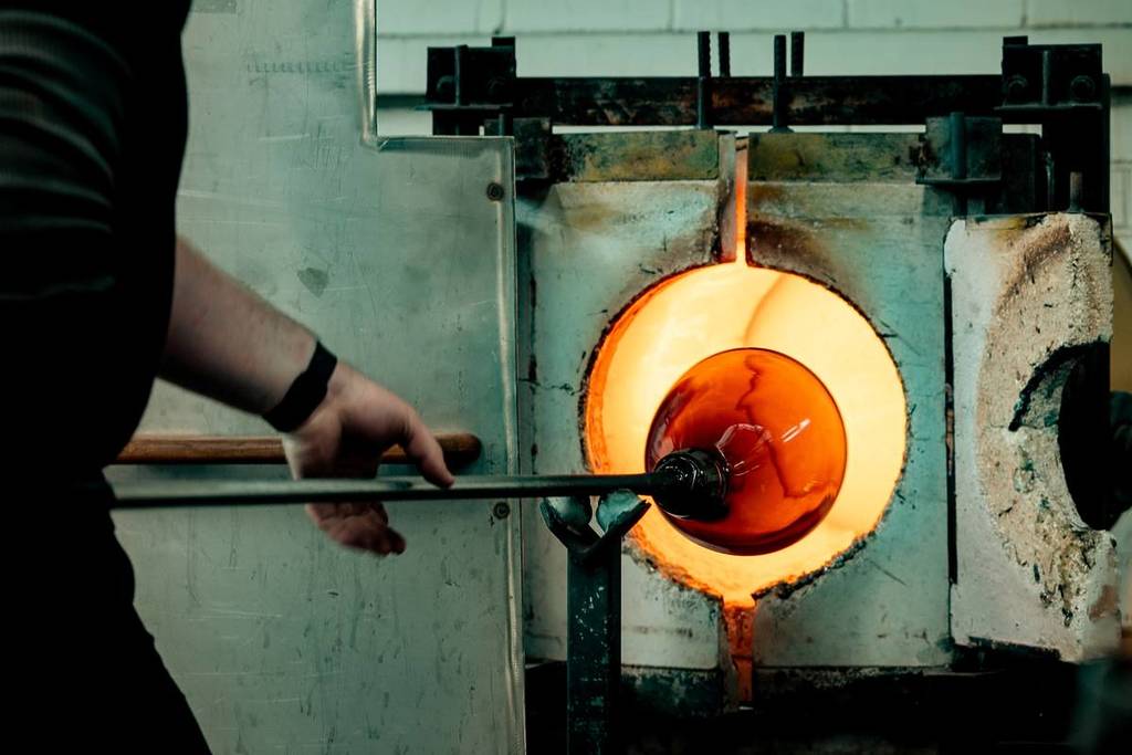 someone making a glass sculpture for Ballarat Craft and Design Week