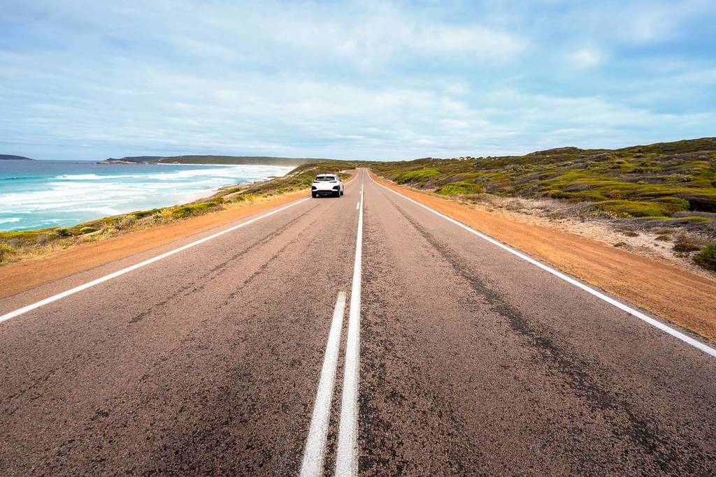 driving to the otways on great ocean road victoria