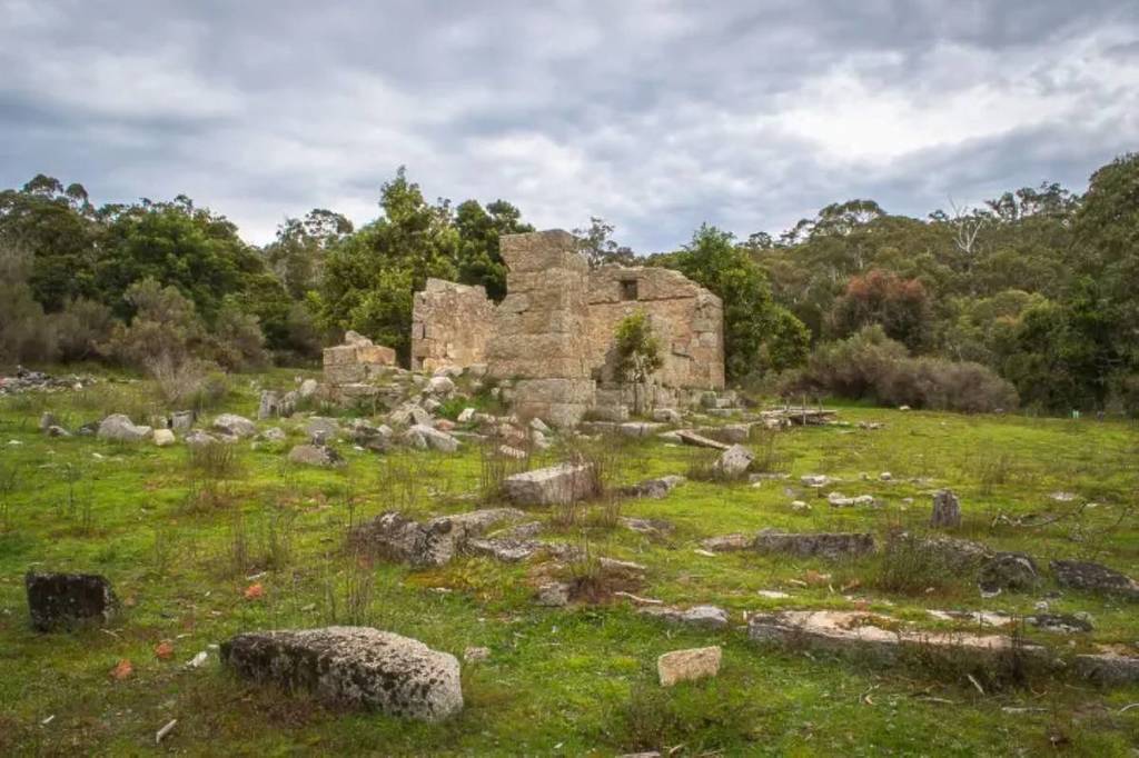 silk worm farm ruins in mount alexander victoria