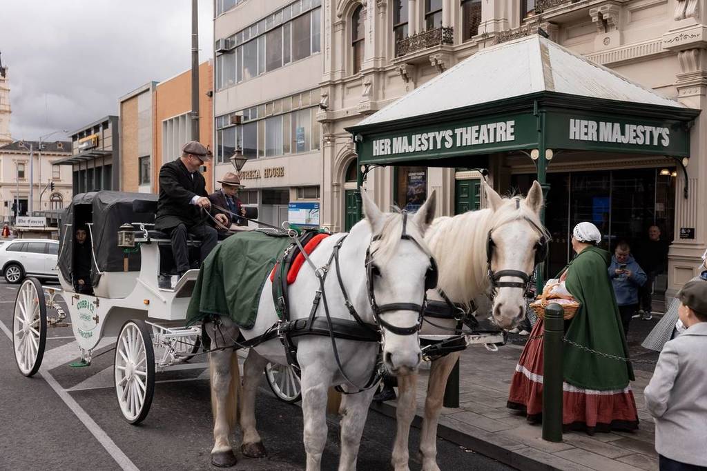 horse carriage at ballarat heritage festival