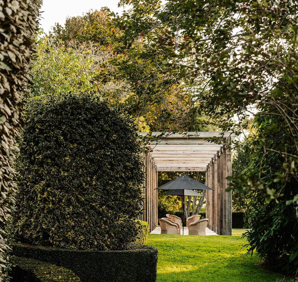 garden at Wombat Park Estate, with an outdoor seating area