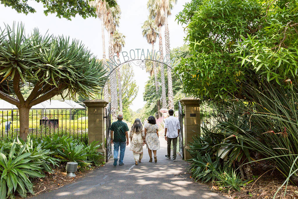 four people walking into Geelong Botanic Gardens