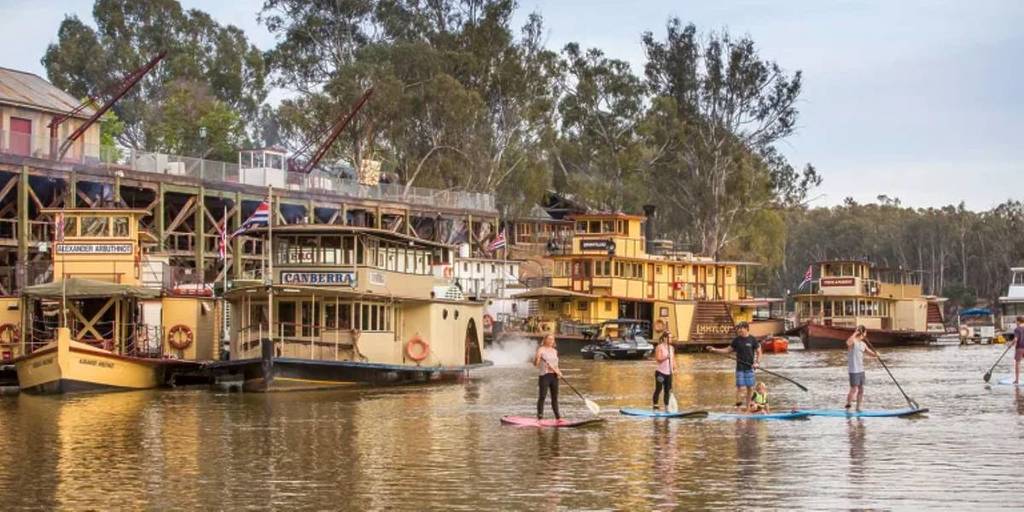 paddleboarding at Murray river's Port of echuca