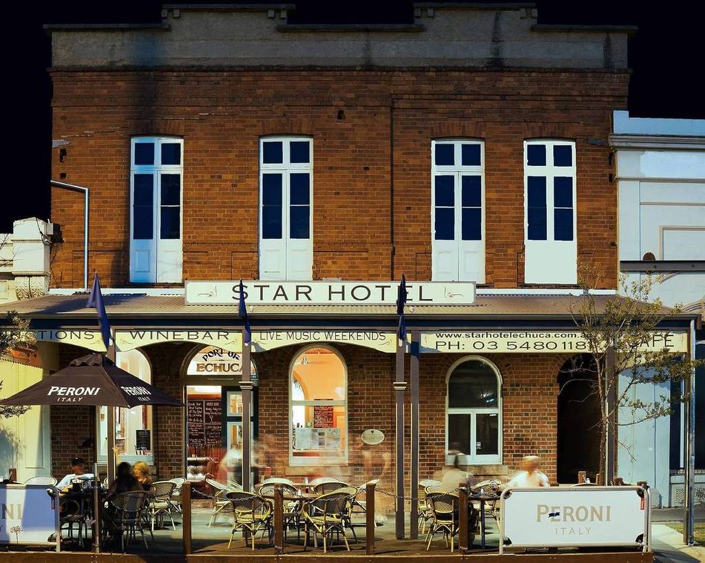 historic star hotel