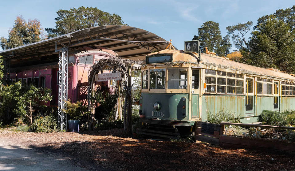 This hidden gem of a farm features a red rattler carriage filled with fresh produce from the Mornington Peninsula, as well as adorable animals and a cafe
