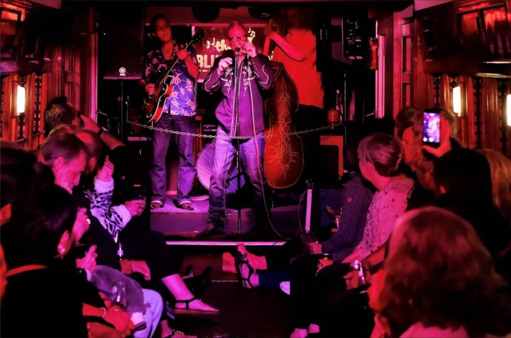 jazz performance live on the blues train in queenscliff, victoria