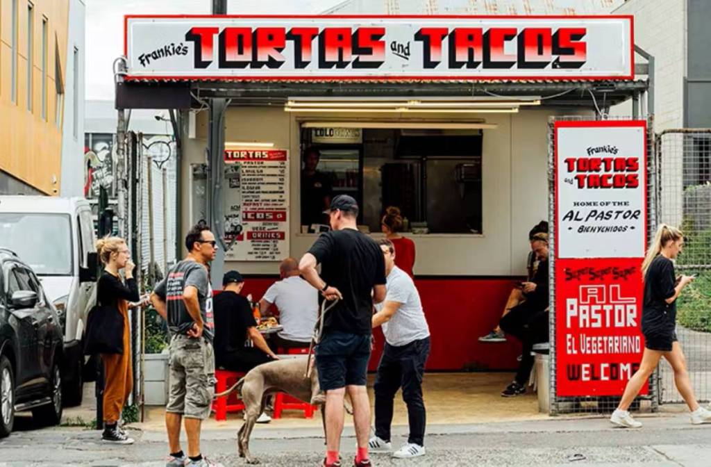 Frankies Tortas and Tacos shop exterior
