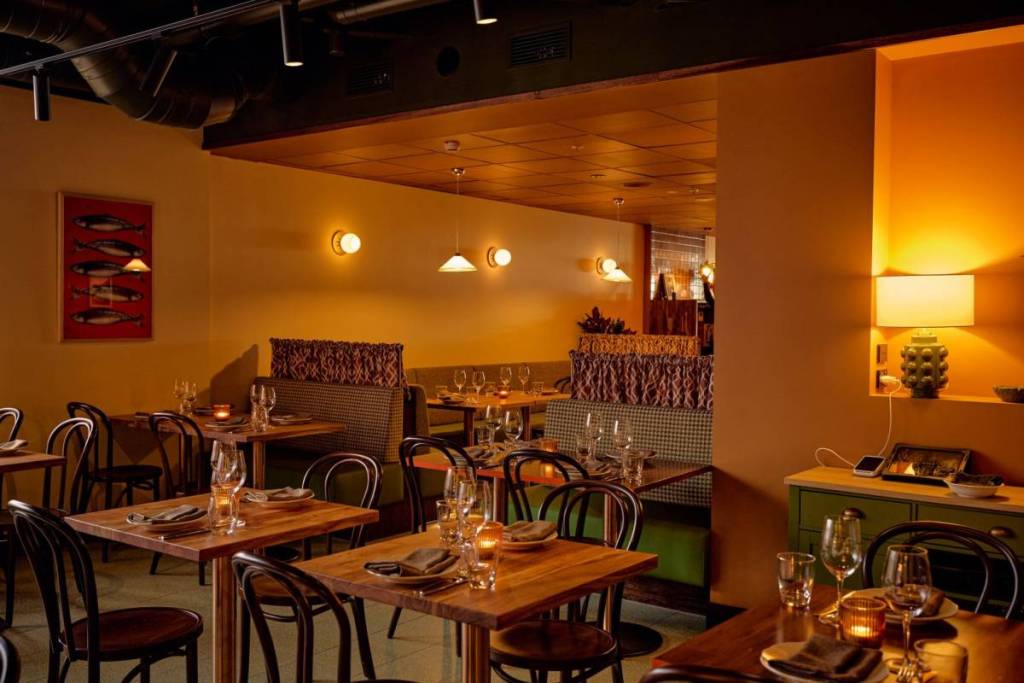 moody seating at Mr Vincenzo's in Esplanade at Mornington Peninsula, near Melbourne