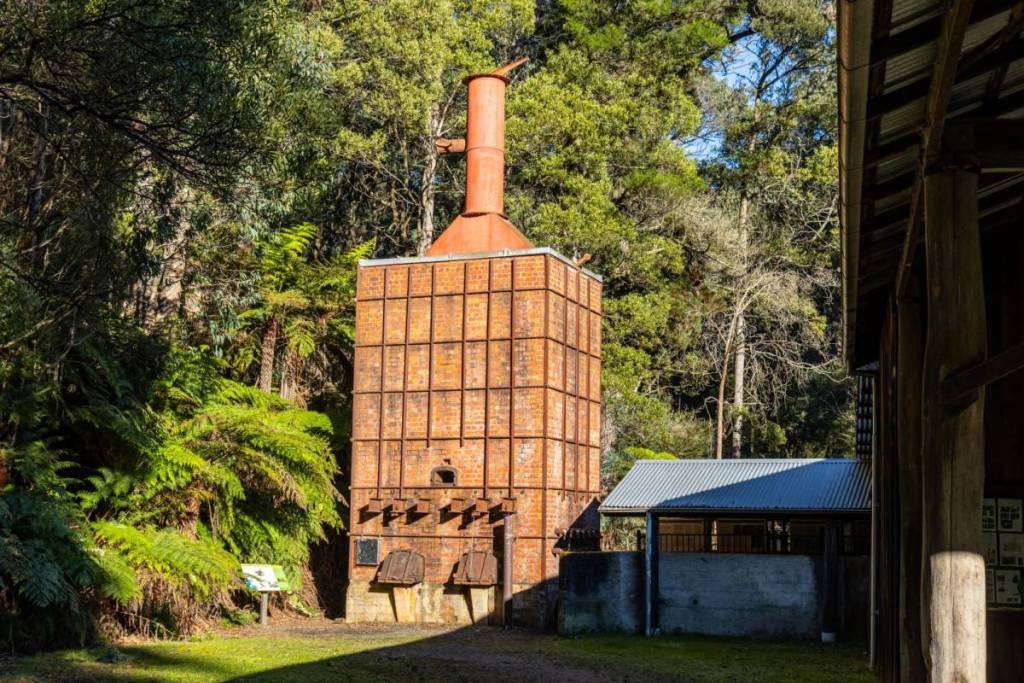 red brick kiln at Kurth Kiln Regional Park