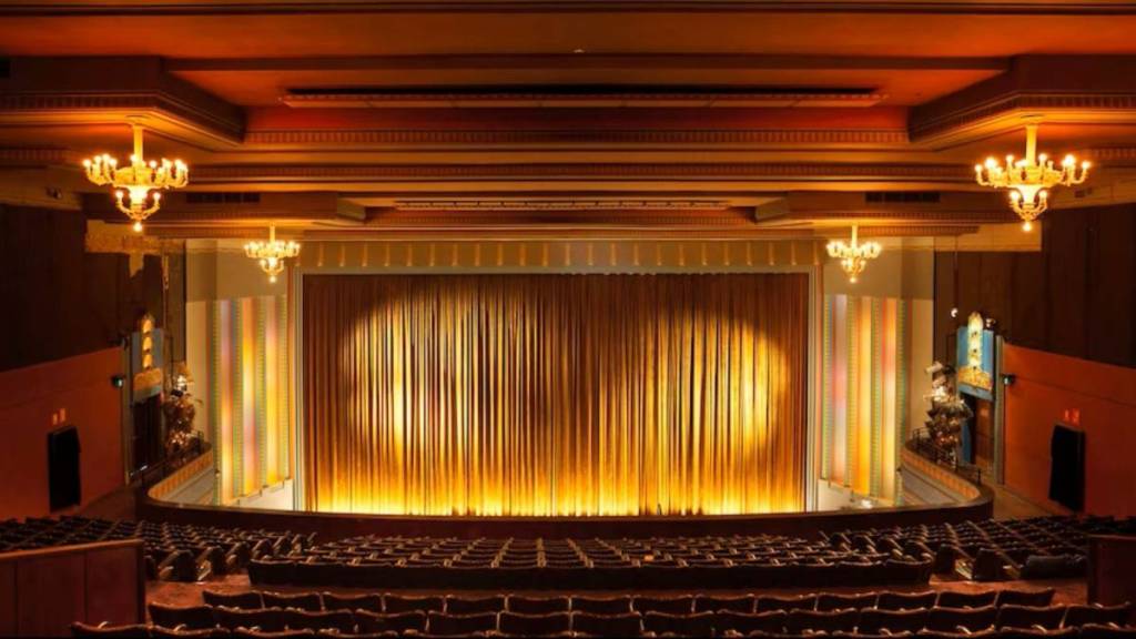 astor theatre in melbourne
