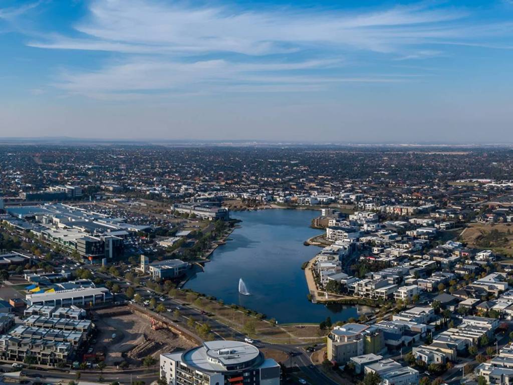 melton suburb in melbourne
