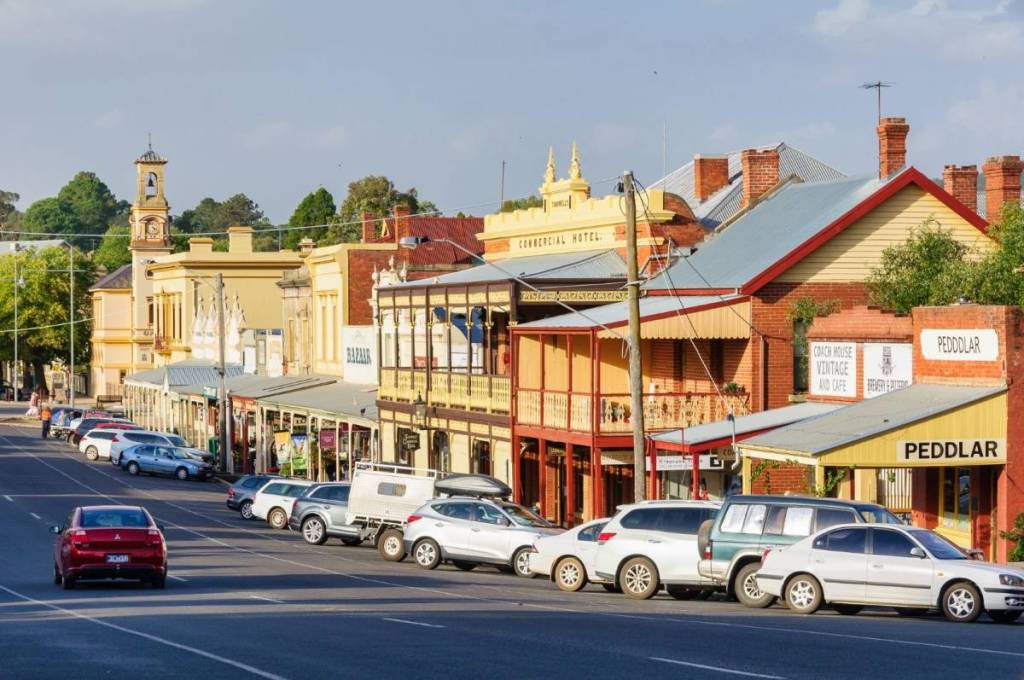 beechworth town in victoria, near melbourne, perfect for spring trip