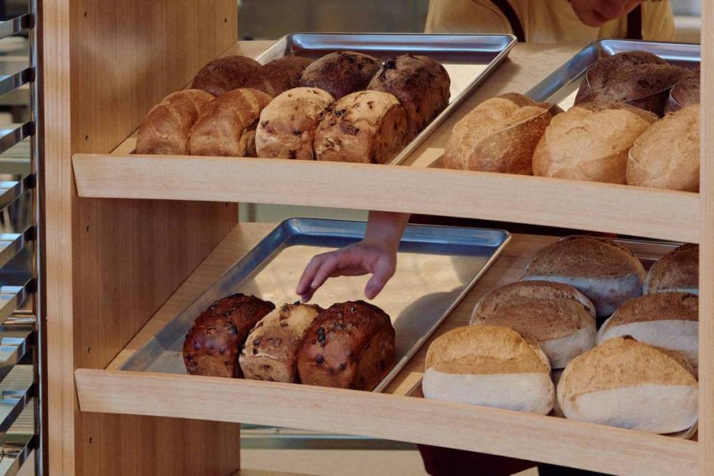 freshly baked bread at itera in bruncswick by kudo bakery