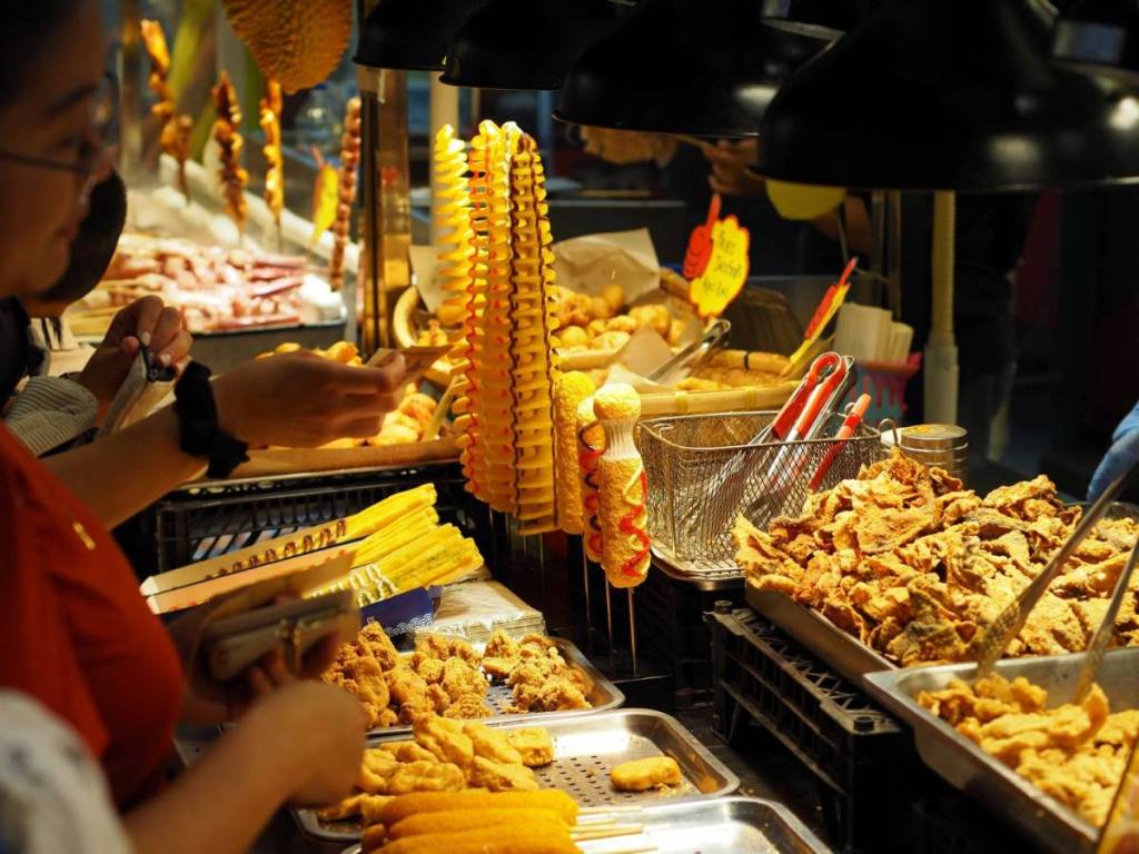 fresh hot satay skewers and more at tram sarong in melbourne, a free Malaysian cultural festival