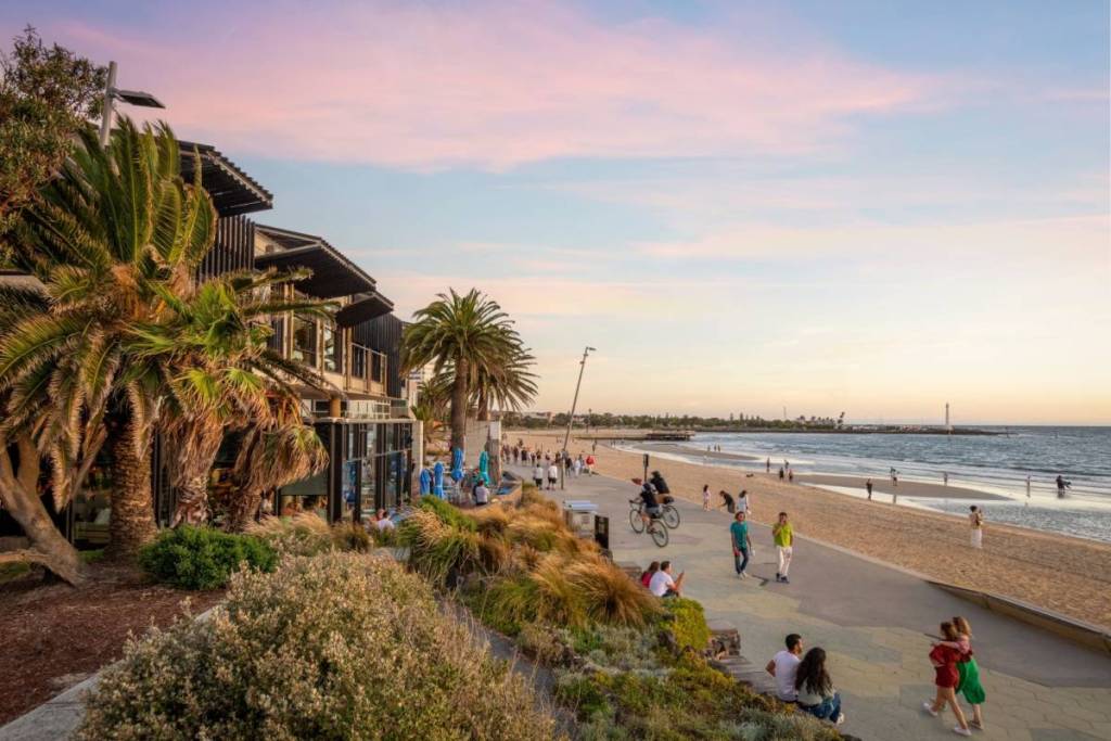 melbourne late sunset at St Kilda