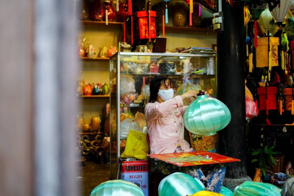 make your own lantern craft