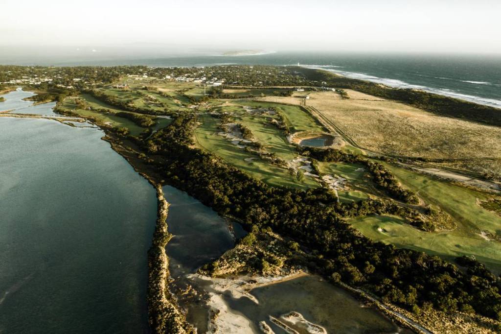 aerial view of Lonsdale Links golf course and a bit of Lake Victoria