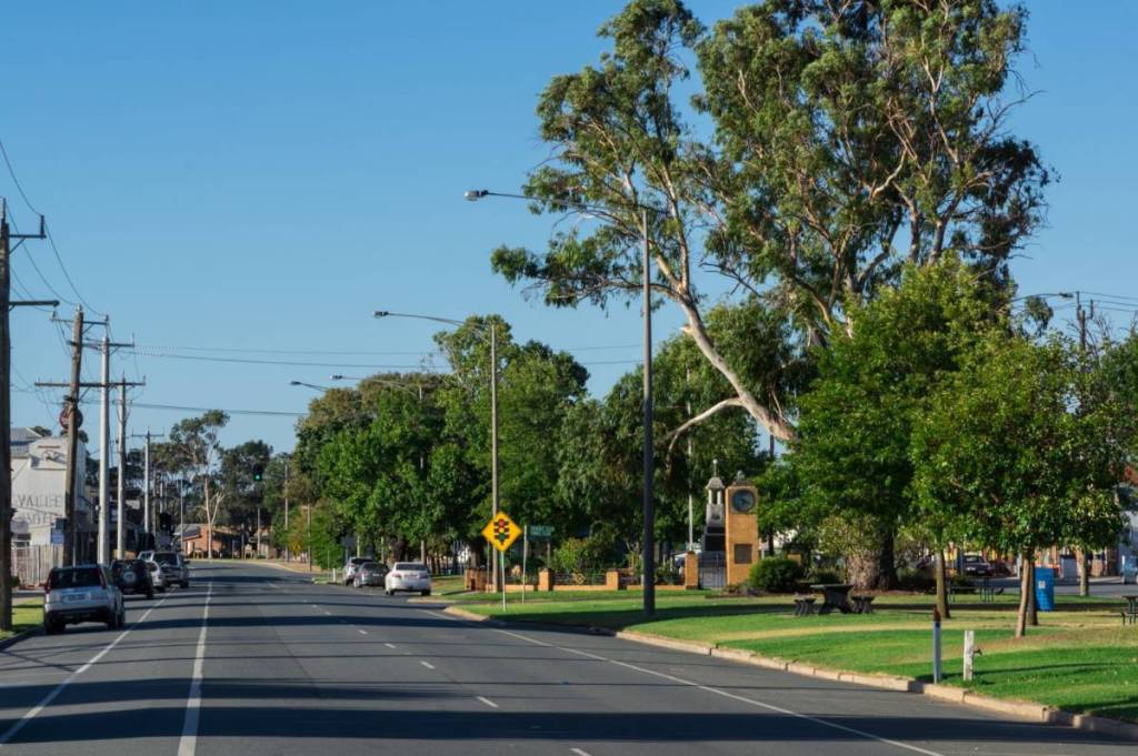 high street at nagambie near melbourne victoria