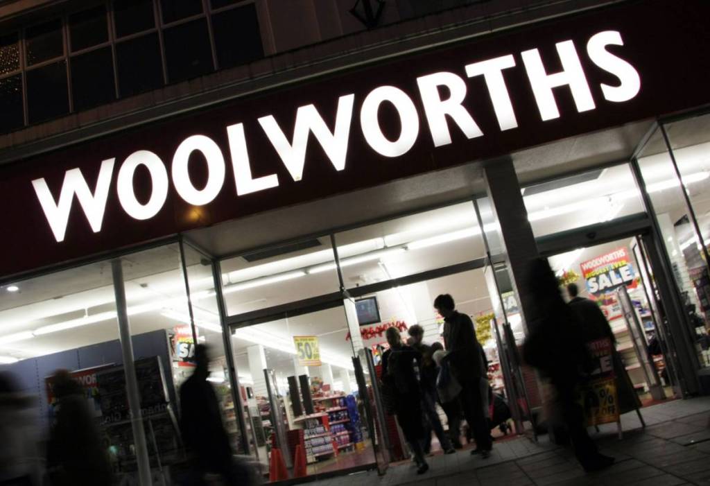 woolworths grocery store in victoria