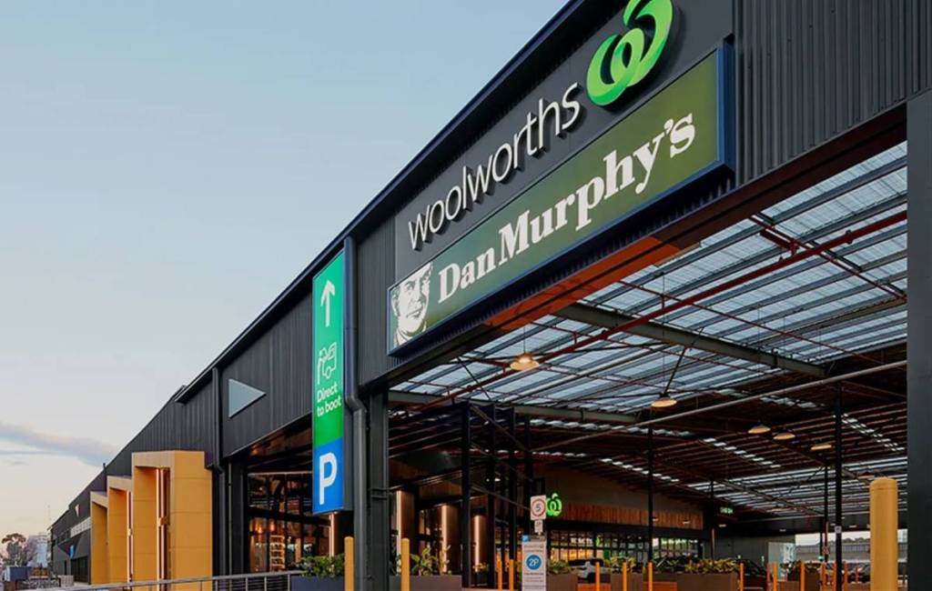 woolworths fishermans bend in port melbourne, victoria's best rated woolies