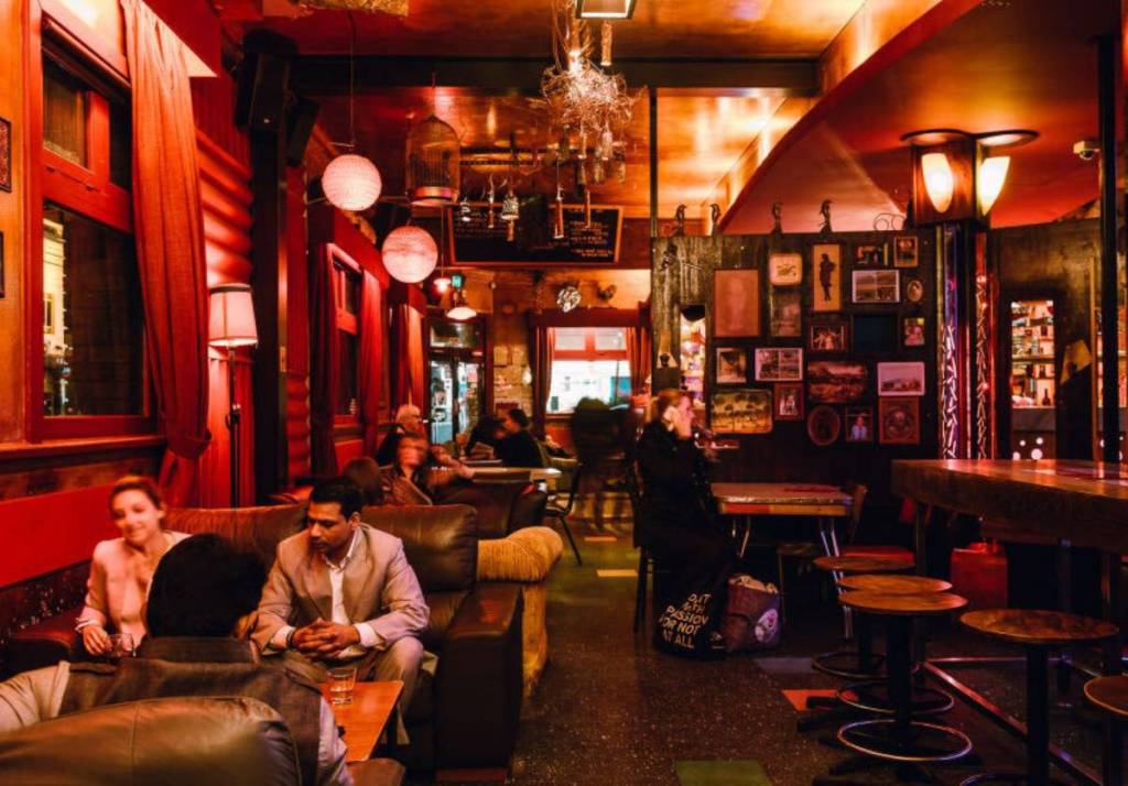luckys in windsor, formerly lucky coq in melbourne