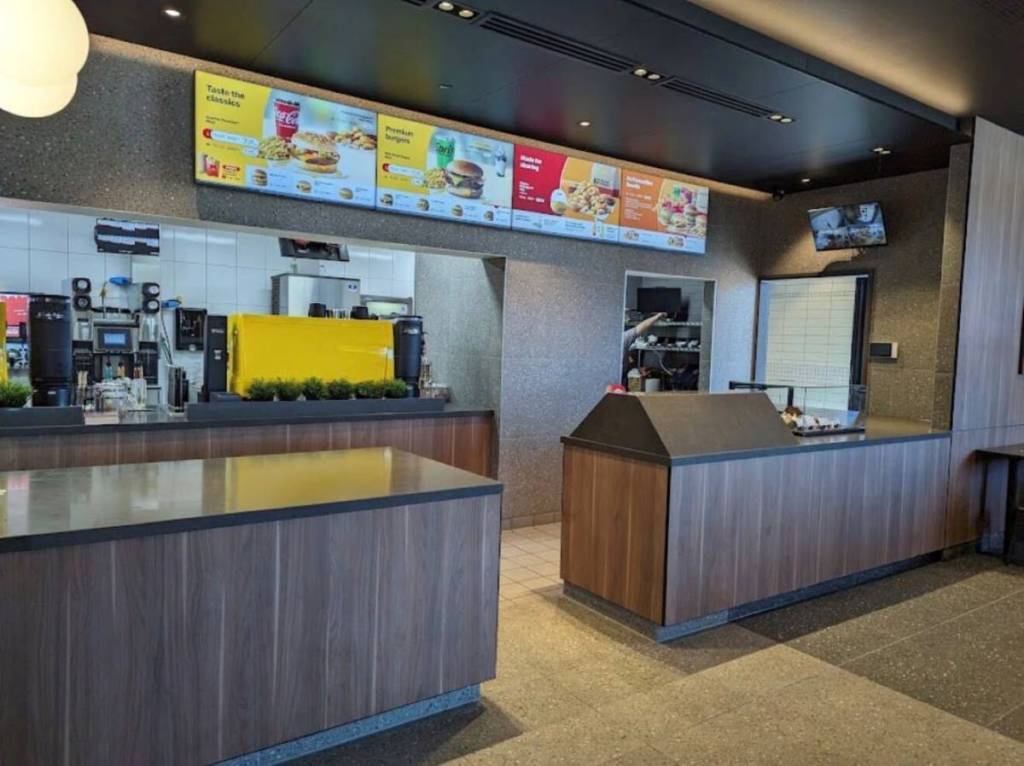 the worst rated maccas in Victoria: McDonald's Chirnside Park