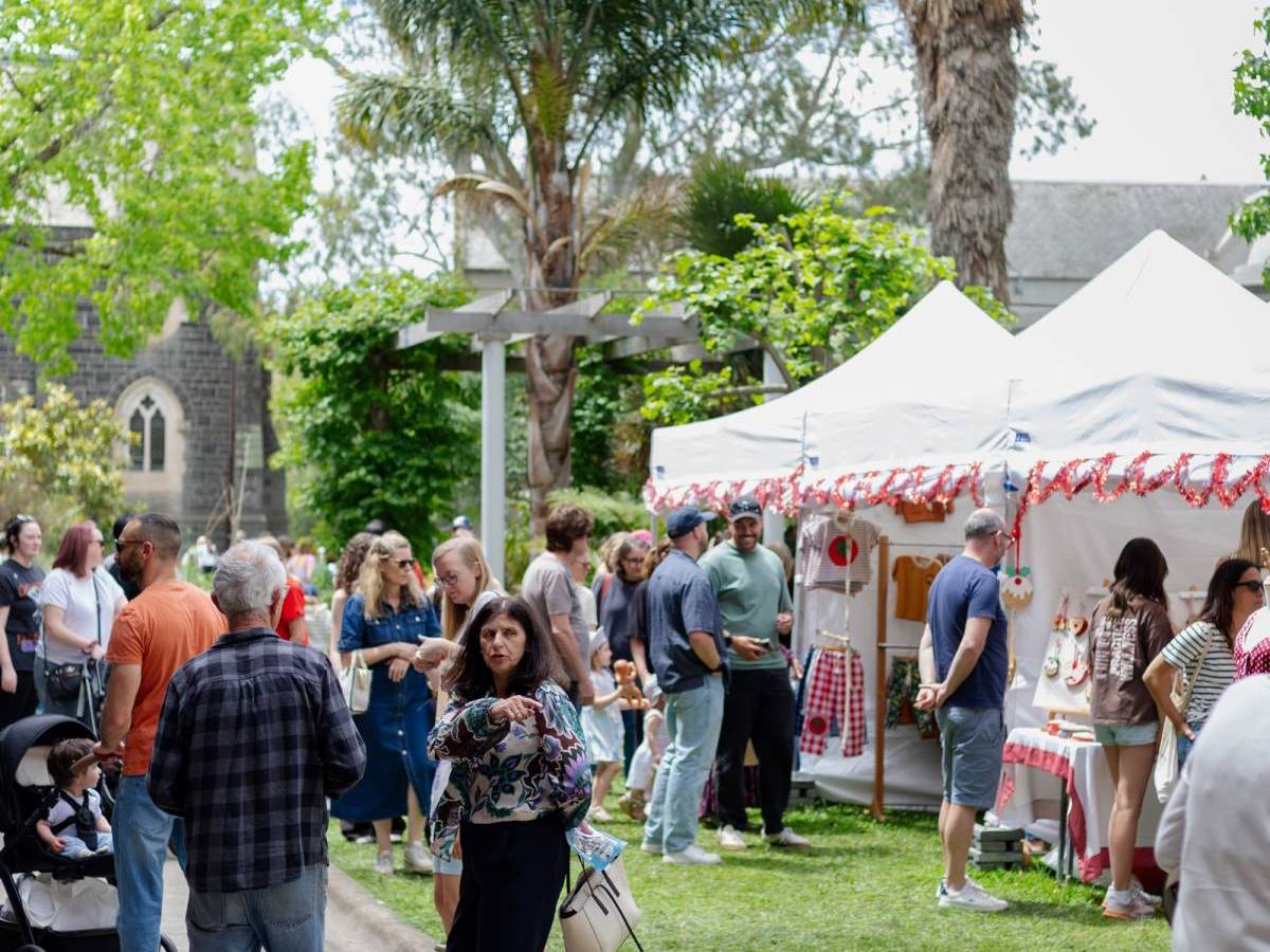 people browsing stalls at Alliance Française Christmas Market
