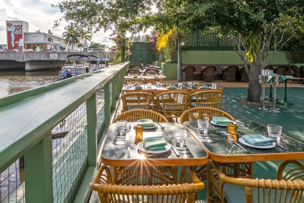 Relax And Unwind By The Water At This Wonderful Restaurant In Little River