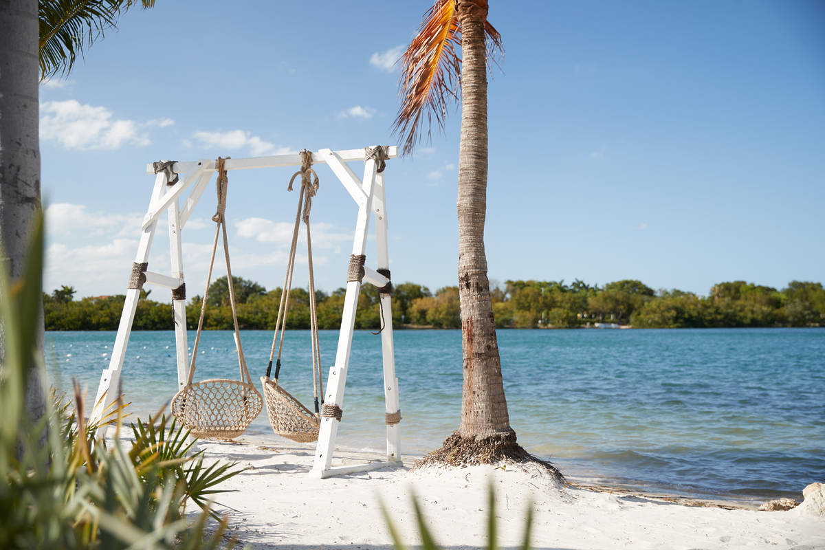 Joia Beach, The Beach Club