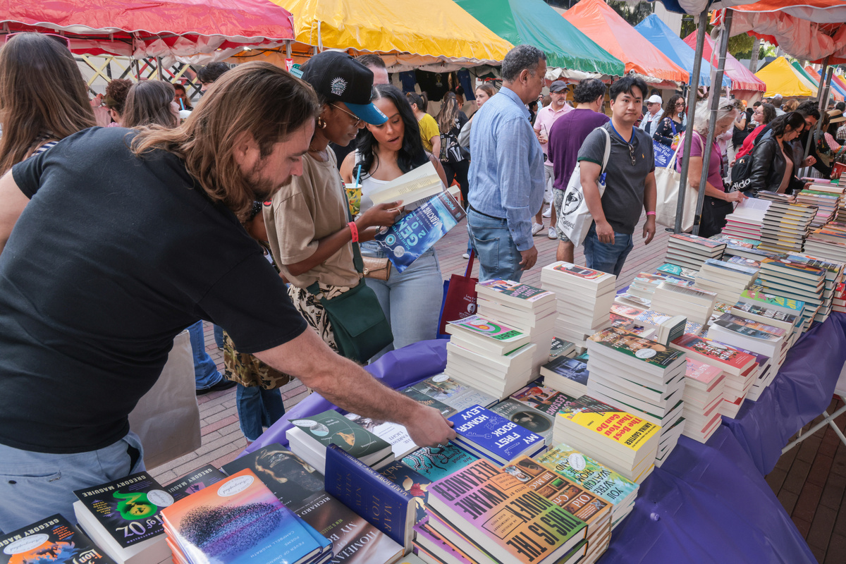 Miami Book Fair 2024. Street Fair at Wolfson Campus on Nov 24, 2024.