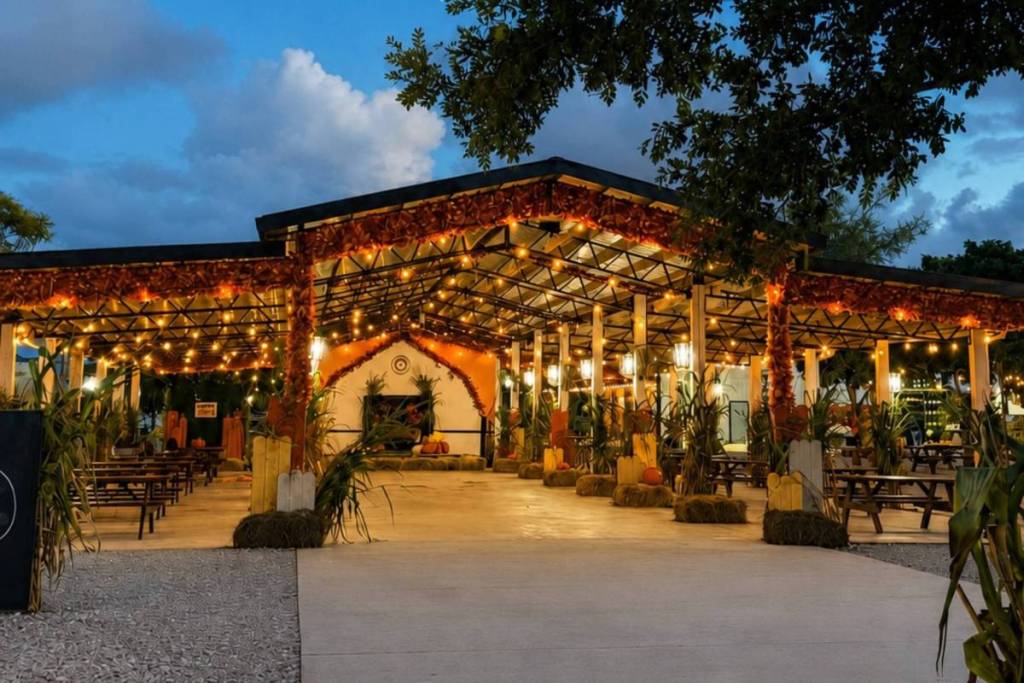 The Berry Farm at night