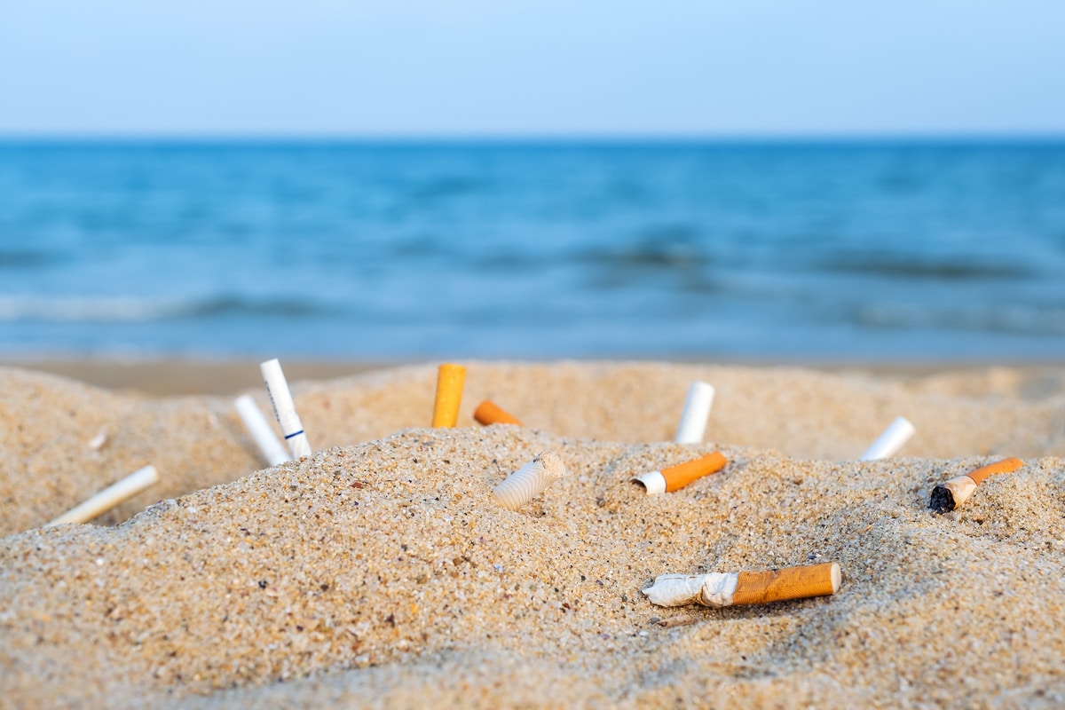 Smoking Cigarettes In Miami Beach Parks And Beaches Will Soon Be Illegal