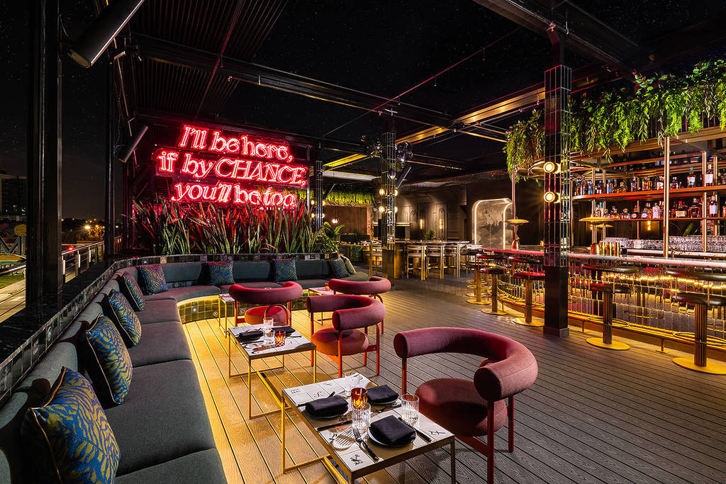 Giselle Miami - Lounge Terrace