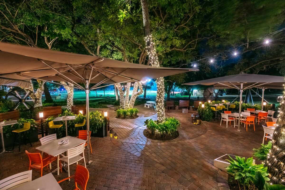 Glass & Vine Exterior