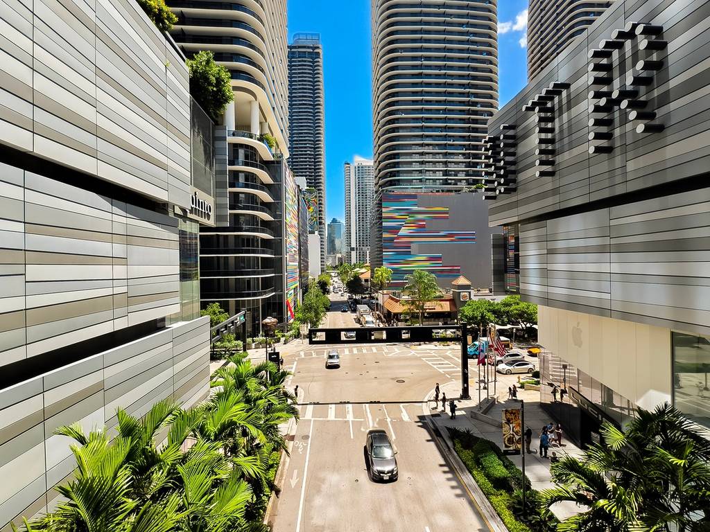 Brickell L un Des Quartiers Les Plus Accueillants Des tats Unis