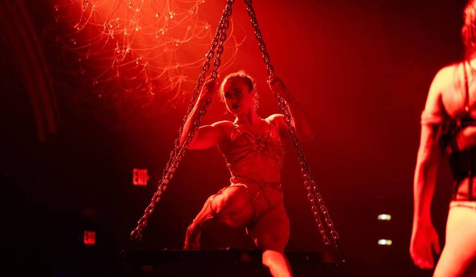 Cloud Nine es la nueva y atrevida experiencia de cena y espectáculo con circo y acrobacias de Miami