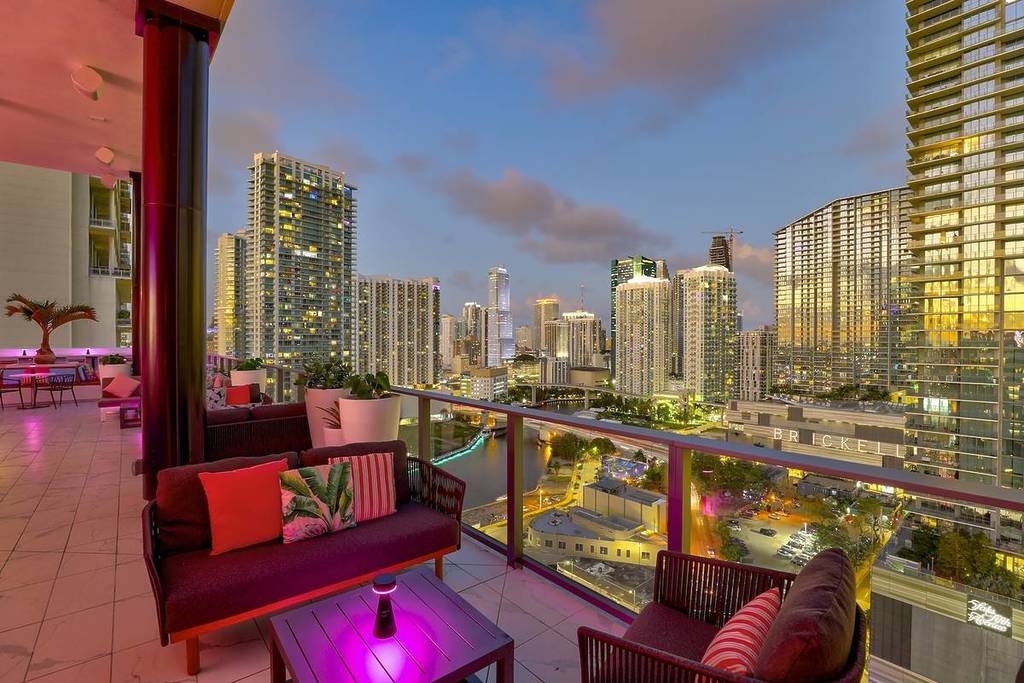 An outdoor view of the rooftop at Rosa Sky