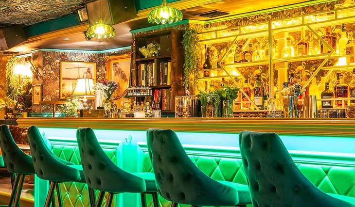 Este bar clandestino de Speakeasy em Hialeah parece ter saído diretamente de &#8220;O Grande Gatsby