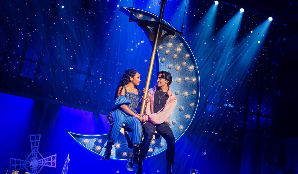 La comédie musicale primée de Broadway « &amp; Juliet » fait sa première en Floride du Sud en décembre, avec un diplômé de l&rsquo;université de Miami.