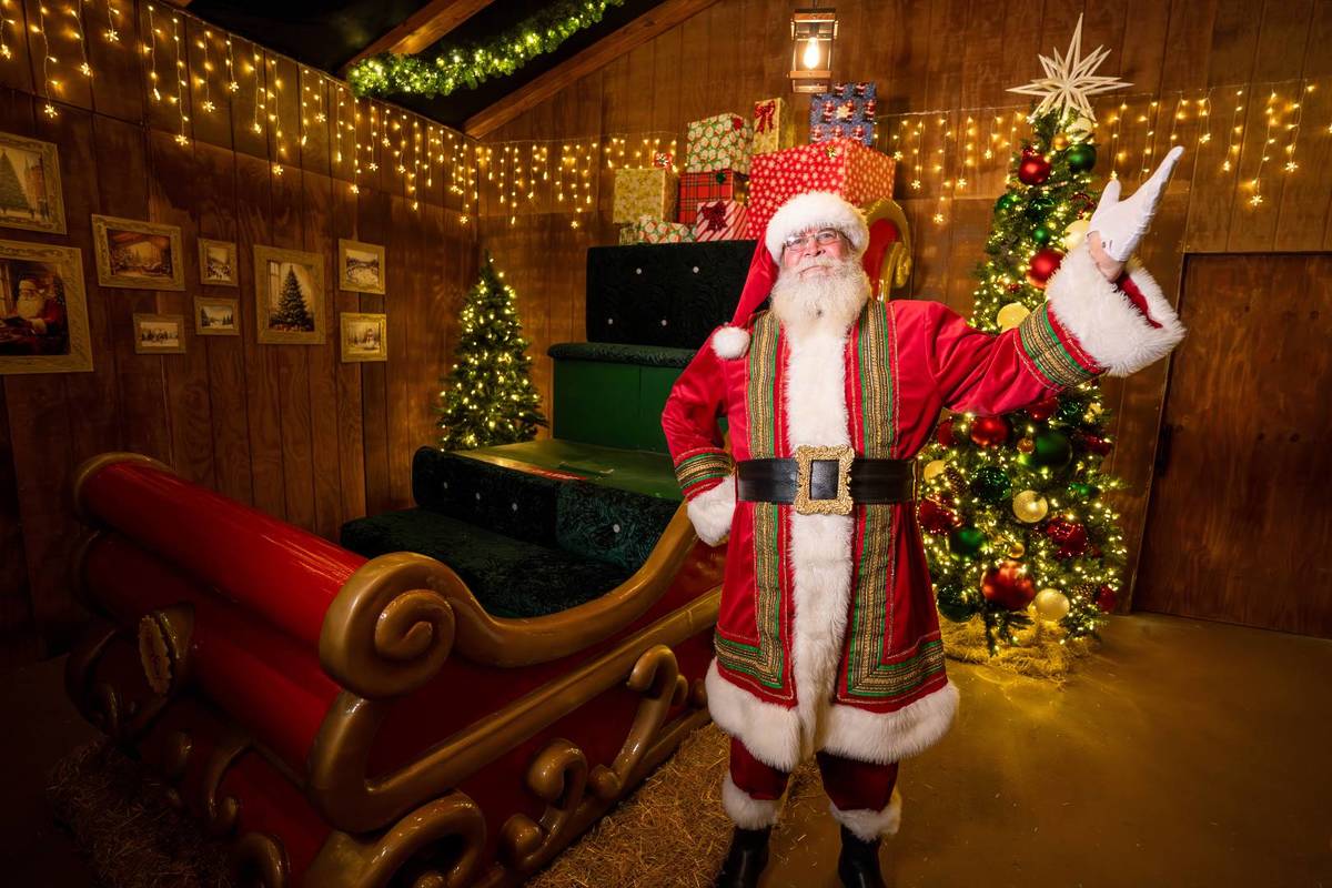 Santa and his sleigh at SeaWorld Orlando