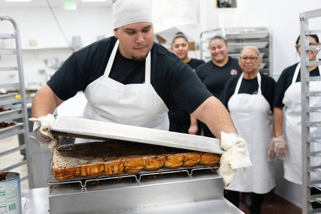 Knaus Berry Farm bakery