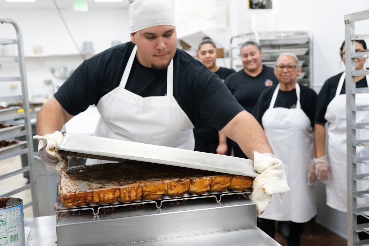Knaus Berry Farm bakery