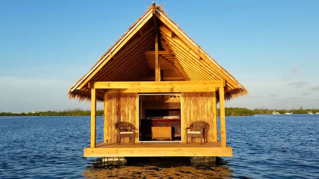 The Tiki Suite exterior