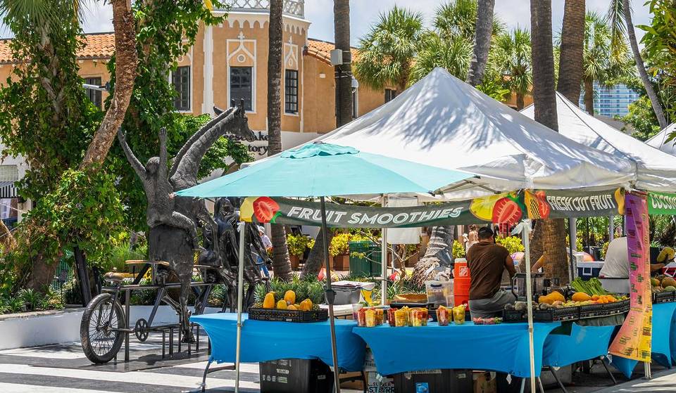 15 Amazing Things To Do In Miami That Aren’t Partying — Kayaking, Illuminated Concerts And Hidden Historic Spots